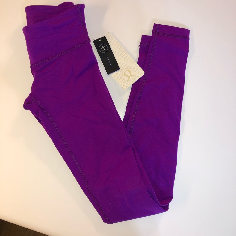 Lululemon “I want to feel hugged” leggings